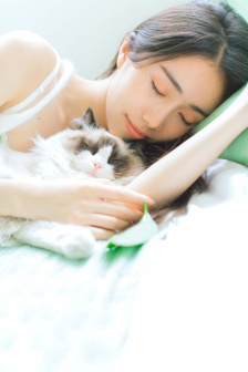 丰满岳妇乱一区二区三区